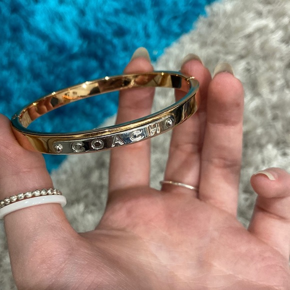 Rose Gold Coach Bangle